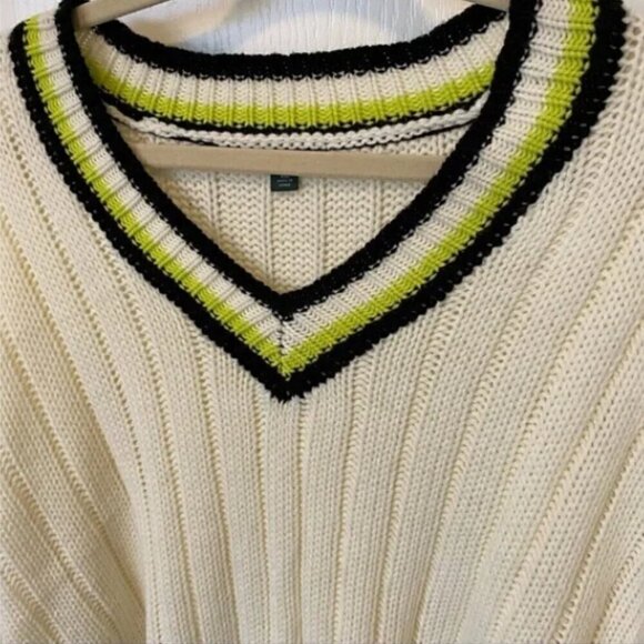 Wild Fable Target Cropped V Neck preppy tennis sweater w/ striped detailing - M - Picture 5 of 7